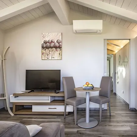 La Cascina Della Musica 4* Costigliole d'Asti