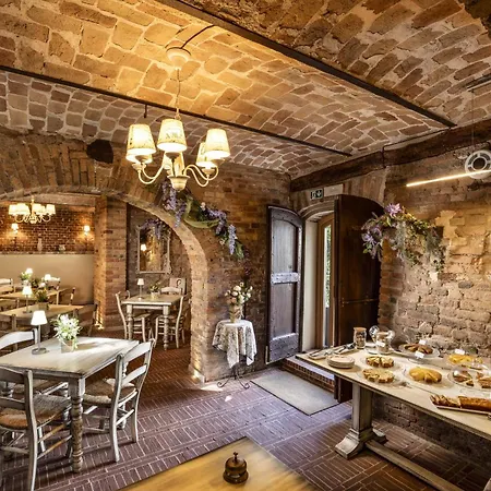 Frühstückspension La Cascina Della Musica 4*