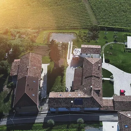 La Cascina Della Musica 4* Costigliole d'Asti