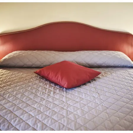 Bed & Breakfast La Cascina Della Musica 4*